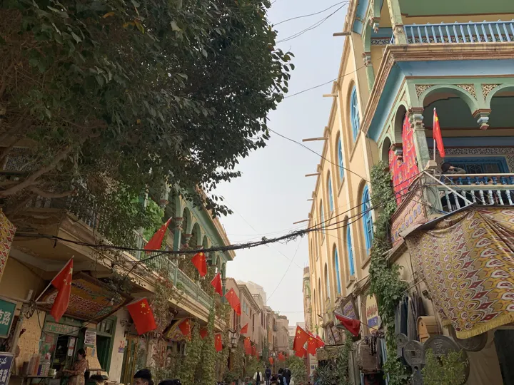 喀什地区 · 2020-10-01